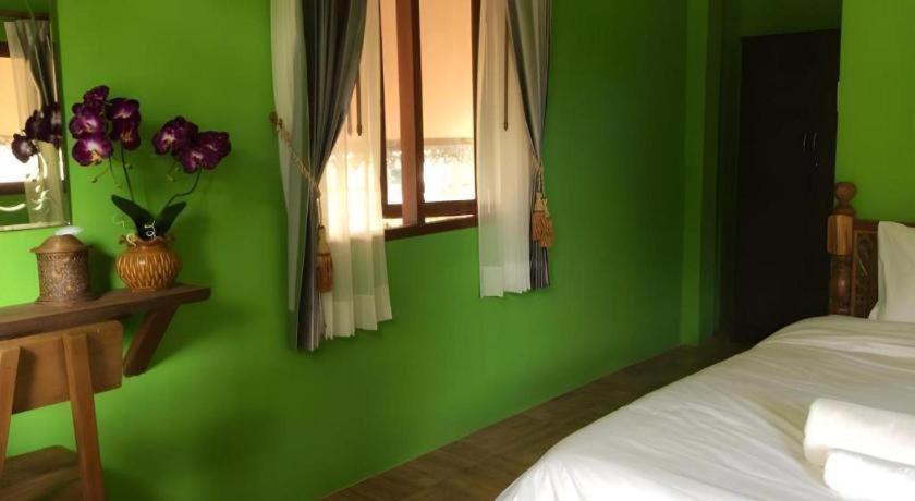 Himawari Restaurant And Cottage Ban Nong Hin  Экстерьер фото