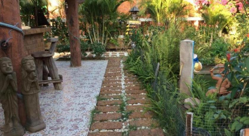 Himawari Restaurant And Cottage Ban Nong Hin  Экстерьер фото